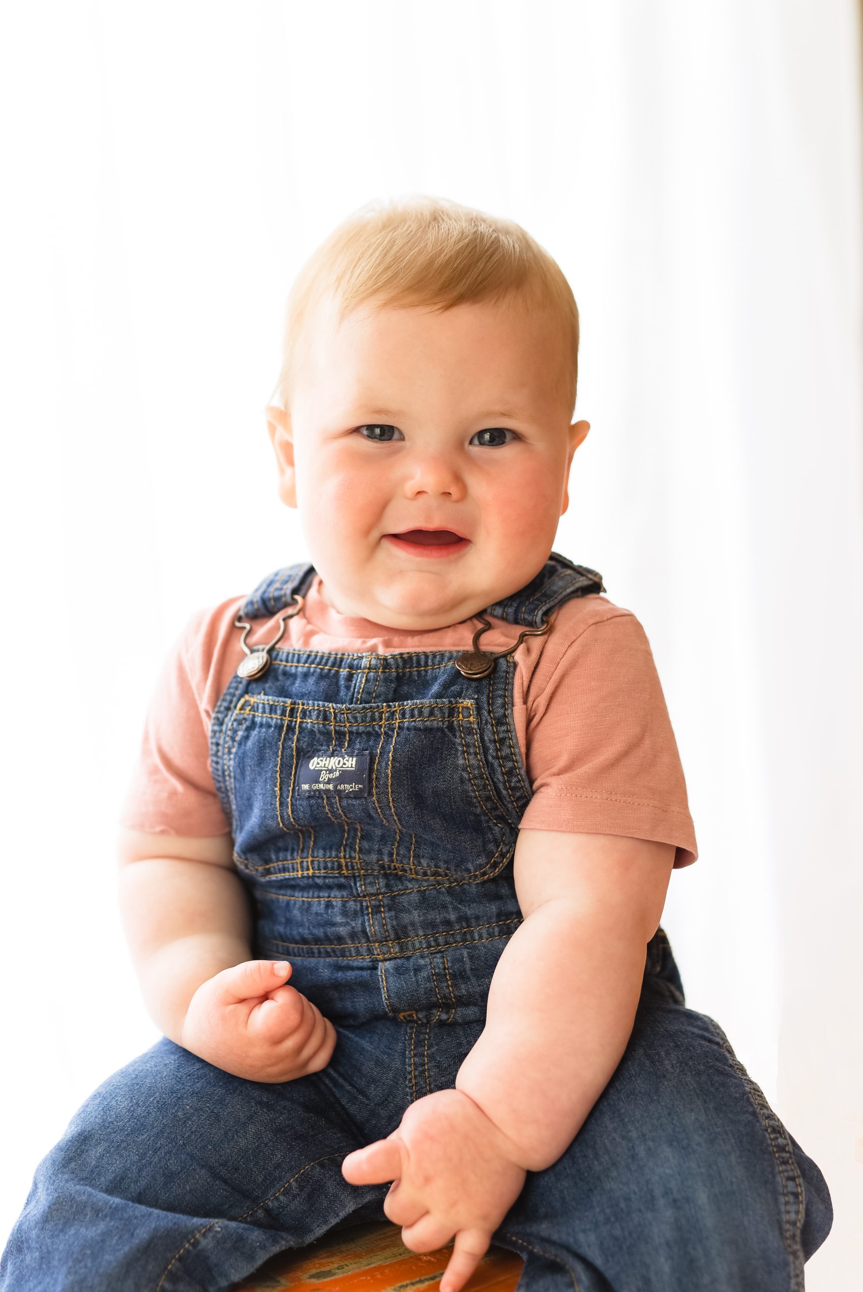 Baby boy on stool 9 month milestone session